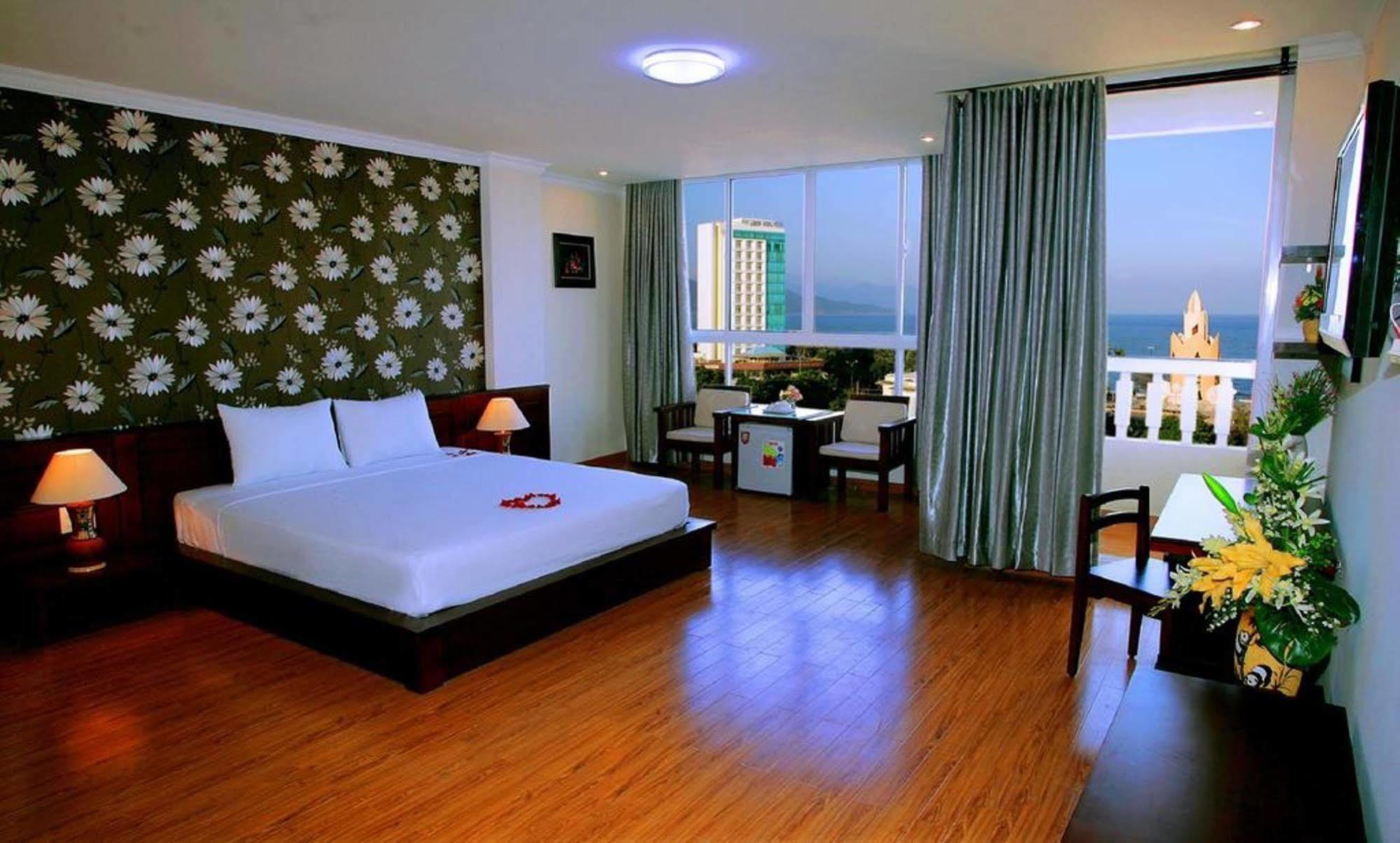 Nice Swan Hotel Nha Trang Eksteriør bilde